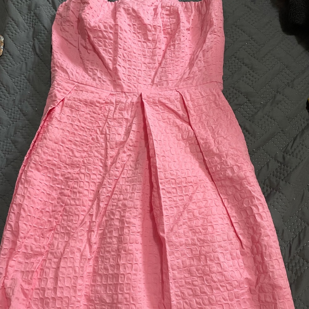 STRAPLESS PINK DRESS